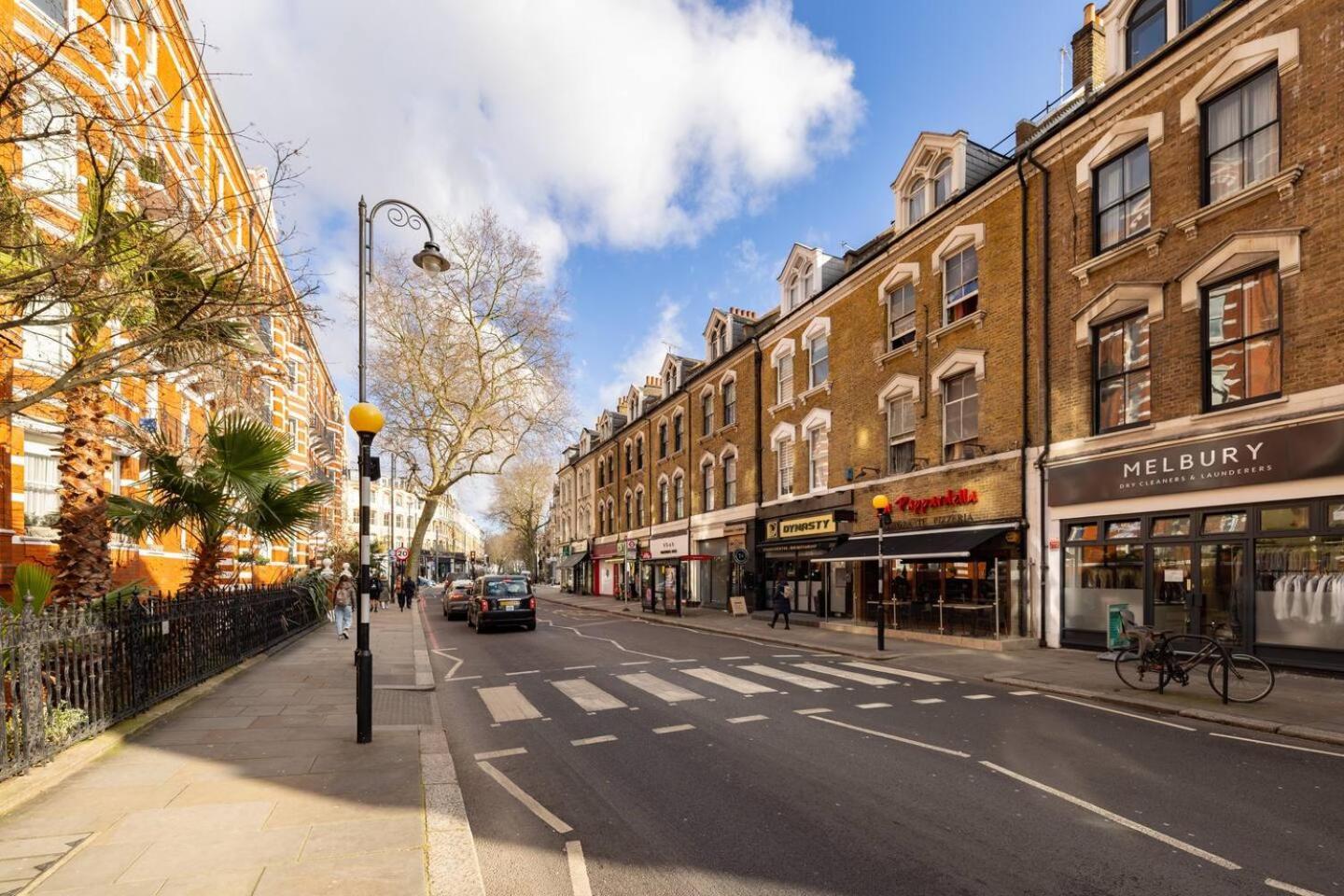 Stylish 1 Bed Flat - South Ken
