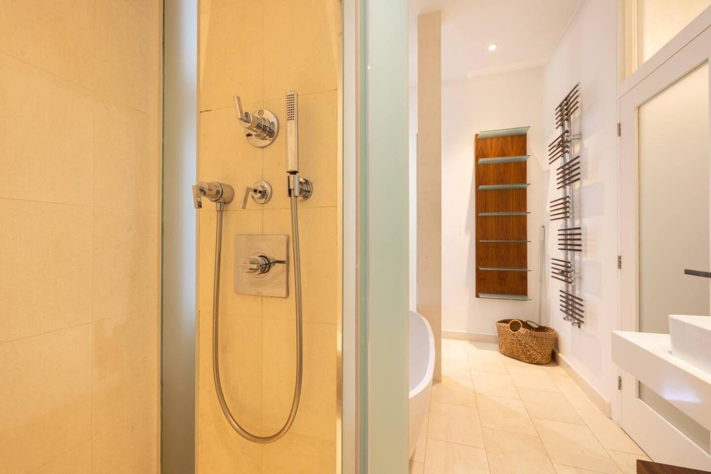 Stylish 1 Bed Flat - South Ken Appartamento