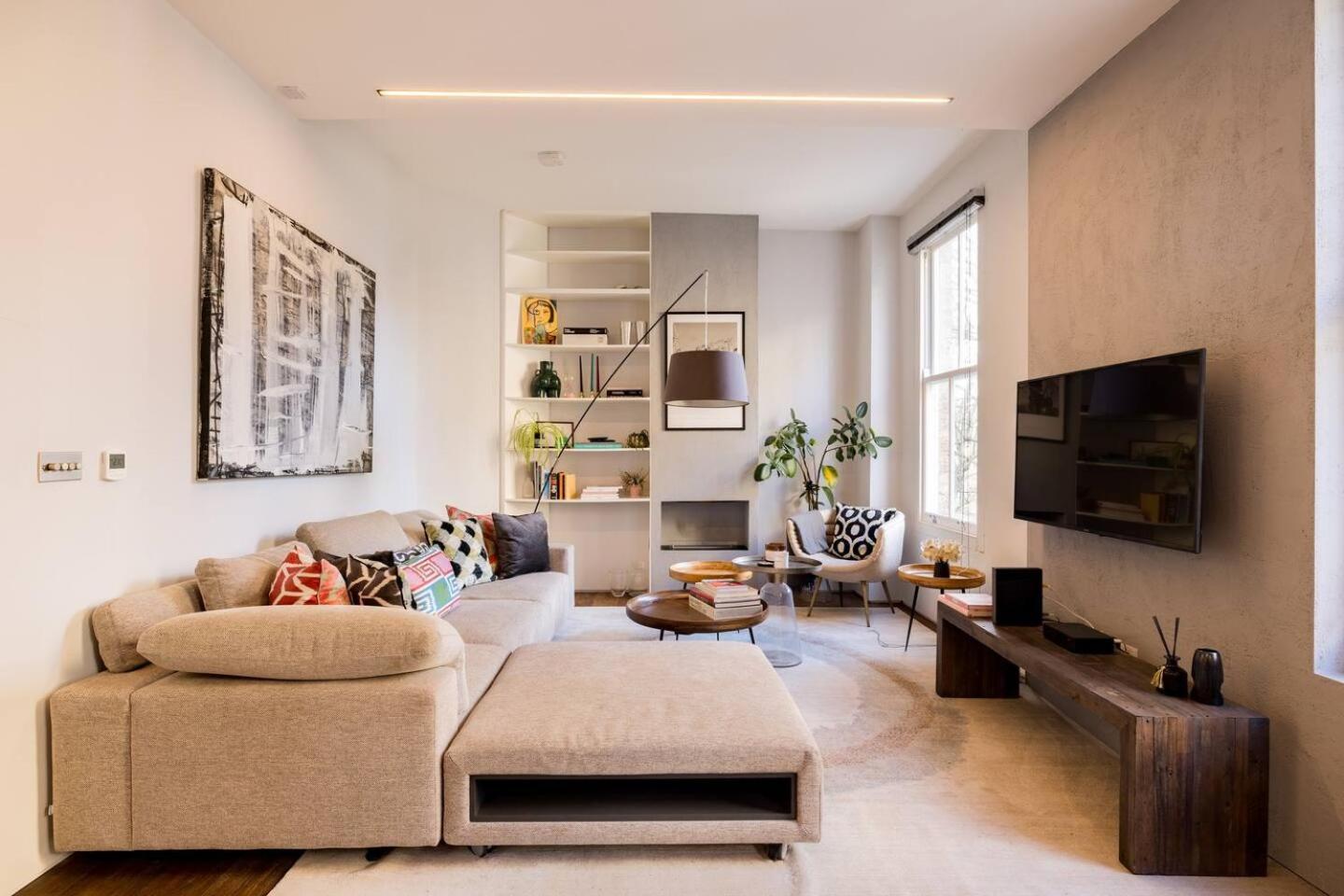 Stylish 1 Bed Flat - South Ken * Londra